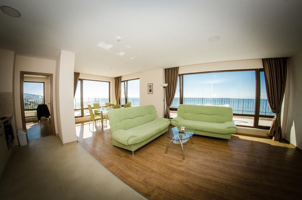 Premier Fort Beach Hotel Sveti Vlas Room photo
